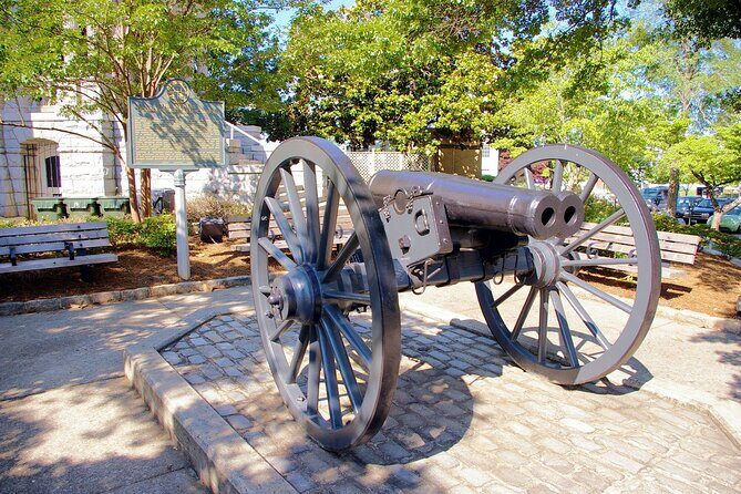 Athens Scavenger Hunt Walking Tour and Game - Why This Tour Works Well for Certain Travelers