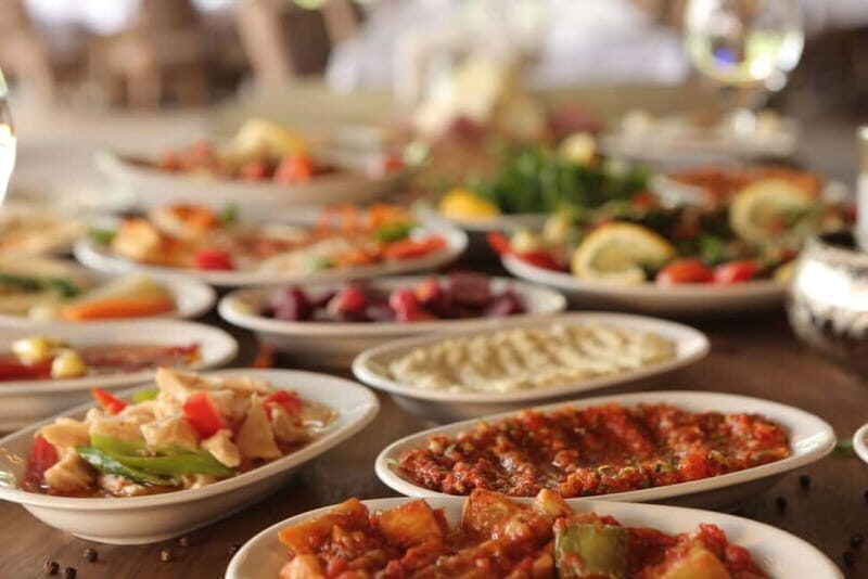 Athens: Small Group Walk & Taste - Introduction to the Experience