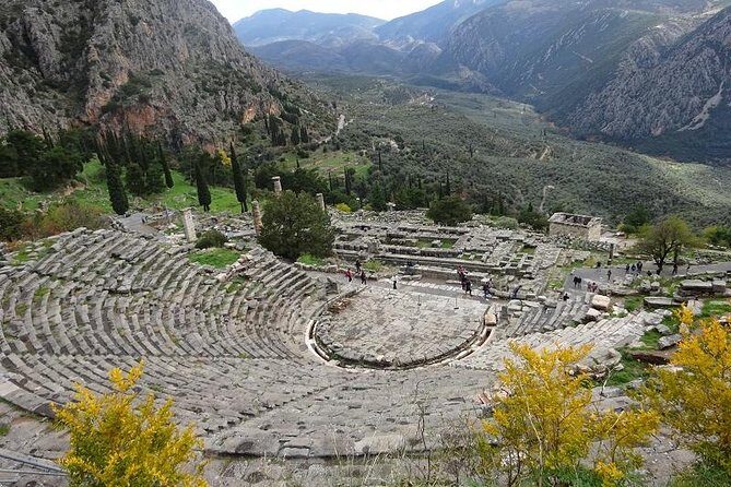 Athens Super Saver: Athens Sightseeing Tour plus Delphi Day Trip - Who Will Enjoy This Tour Most?