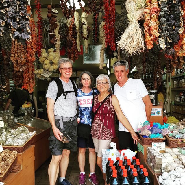 Athens: The Classic Food Tasting Tour - Authenticity and Quality of Guides