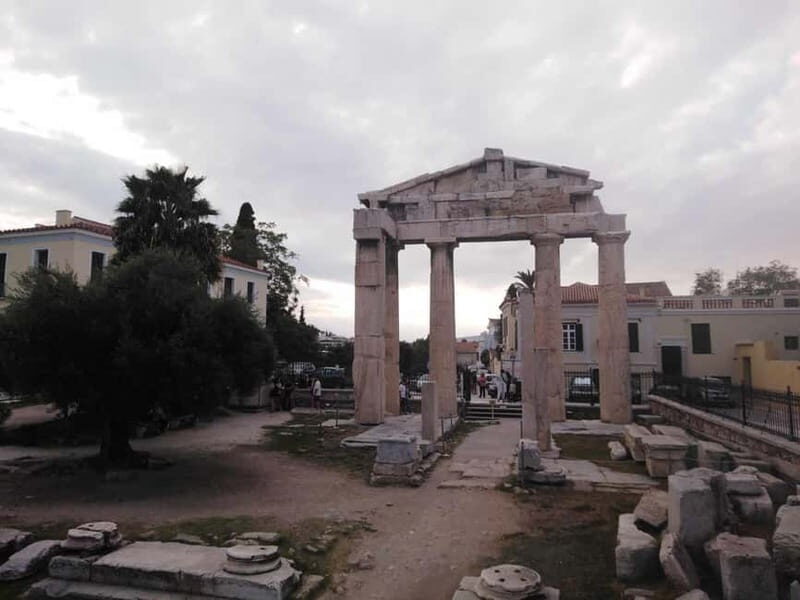 Athens: Walking Tour with a Tour Leader - Key Points