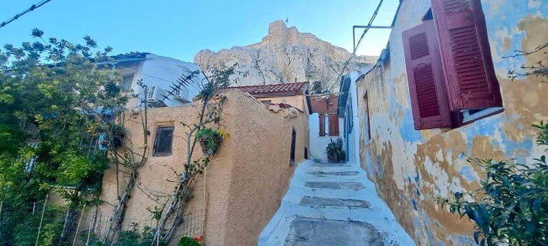 Athens: Walking Tour with Shopping, Coffee, and Snacks - A Detailed Look at the Tour Experience