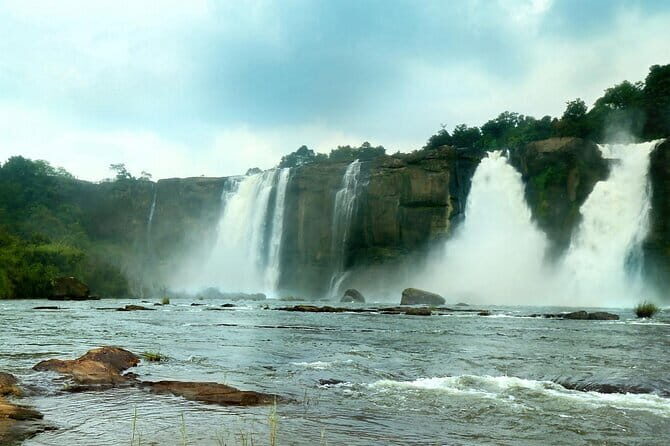 Athirappilly & Vazhachal Waterfalls Private Day Tour from Kochi - Who Should Consider This Tour?
