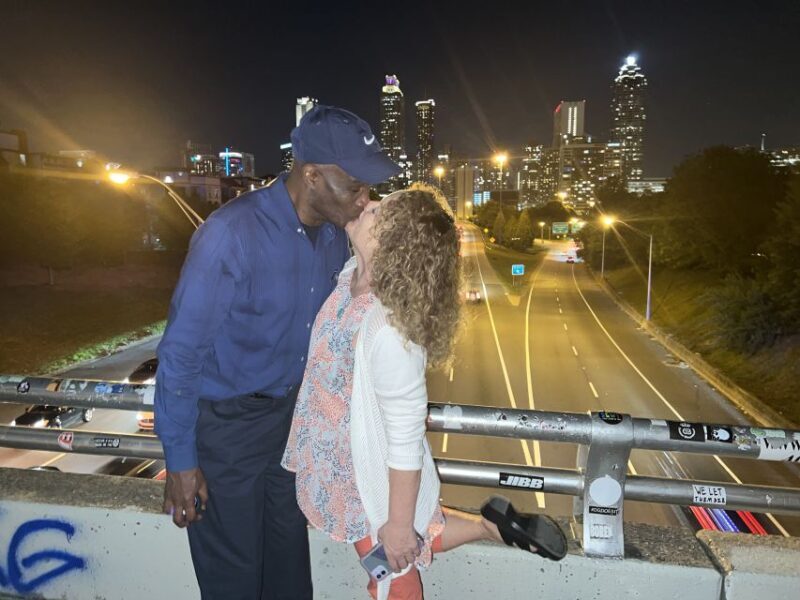 Atlanta: City Lights Night Tour with Photos & Dinner Stop - Experience the Magic of Atlanta After Dark