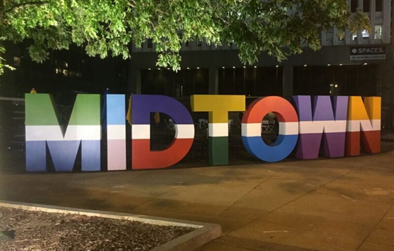 Atlanta: City Lights Night Tour with Photos & Dinner Stop - Who Should Consider This Tour?