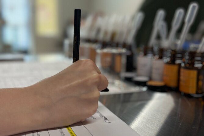 Atlanta: Make Your Perfume or Cologne (Express Edition) - A Closer Look at the Experience