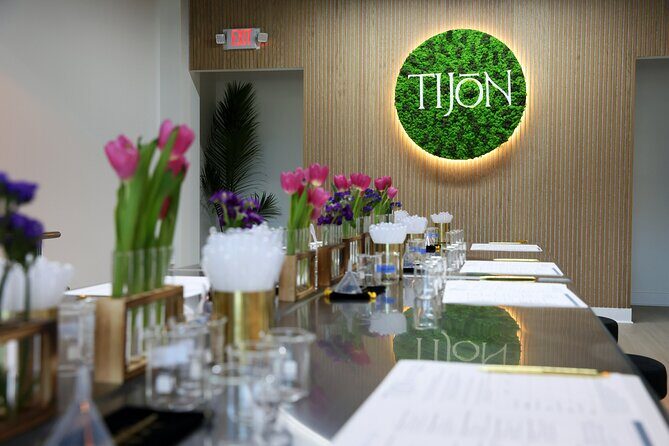 Atlanta: Mix and Match - Make Perfume or Cologne - Atlanta: Mix and Match - Make Perfume or Cologne