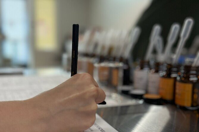 Atlanta: Mix and Match - Make Perfume or Cologne - What to Expect Step-by-Step