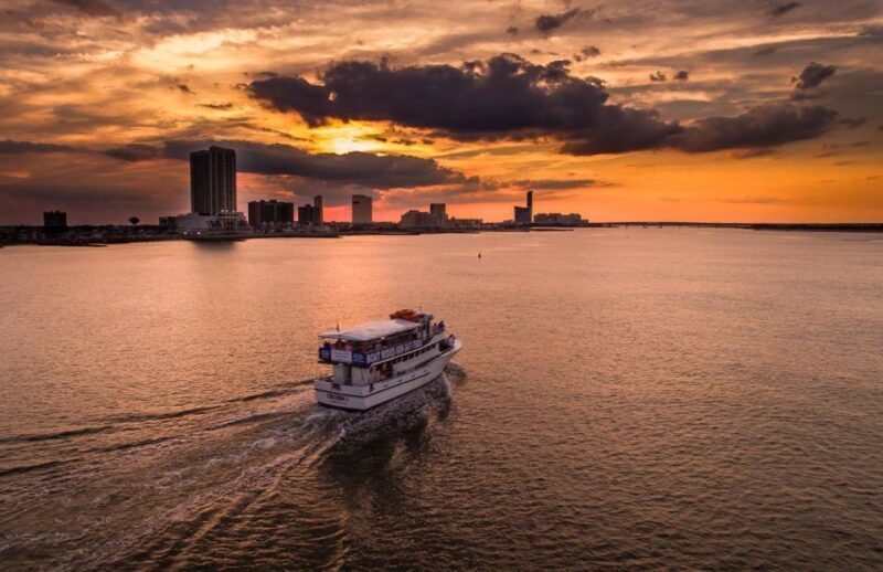 Atlantic City: Happy Hour Cruise Sun- Thursday. All ages - FAQ