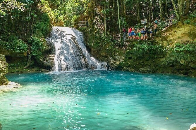 ATV, Horseback Riding, Bamboo Rafting & Blue Hole Tour Ocho Rios - FAQ
