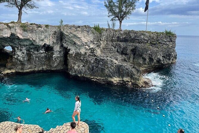 ATV, Ricks Cafe and 7 Mile Beach - The Ultimate 3!! - Frequently Asked Questions