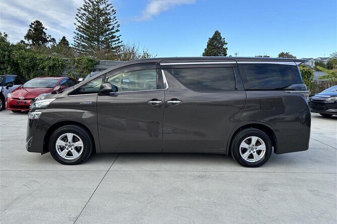 Auckland Airport/CBD Transfer 1-7 traveler (VIP/Luxury Vehicles) - Detailed Breakdown of the Experience