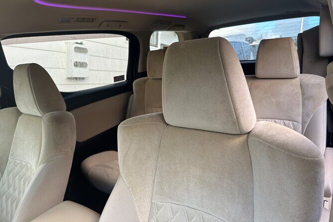 Auckland Airport Transfer: to/from City Hotels in Premium Minivan - Auckland Airport Transfer: to/from City Hotels in Premium Minivan