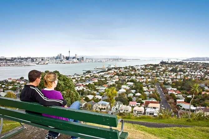 Auckland City Tour & Kumeu Wine Country Includes Wine Tastings & Lunch - An In-Depth Look at Your Day from Auckland to Kumeu