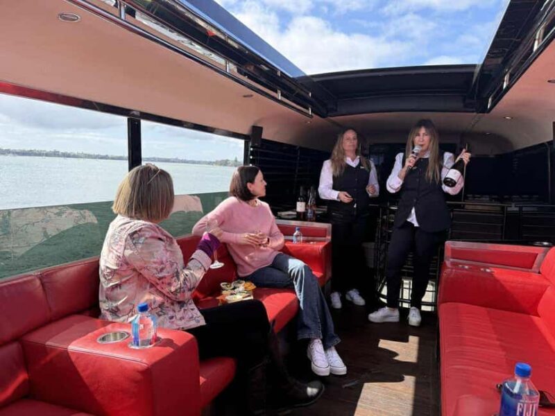 Auckland: Double Decker City Tour with Wine Tastings & Food - Key Highlights of the Tour