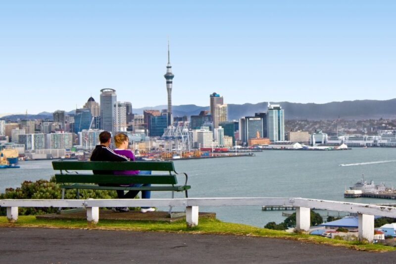 Auckland: Guided Small Group City Discovery Tour - A Closer Look at the Auckland Guided Small Group Tour