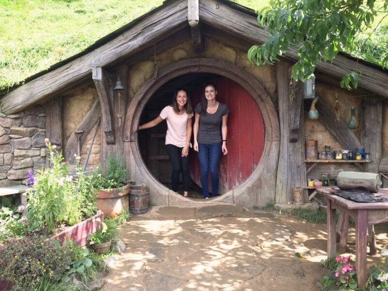 Auckland: Hobbiton Movie Set Day Trip with Festive Lunch - FAQs