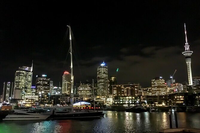 Auckland Night Views from Mount Eden to the Night Market - Key Points