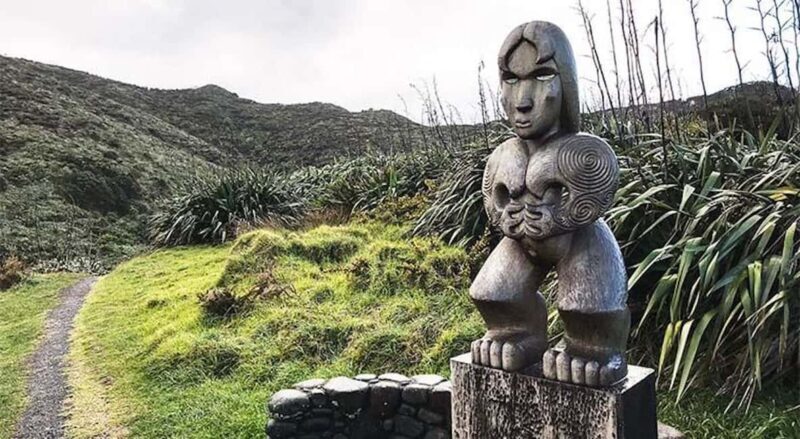 Auckland: Piha Beach, Rainforest, & Mount Eden Private Tour - The Sum Up