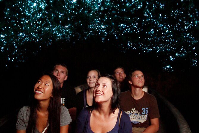 Auckland Private Hobbiton Movie Set and Waitomo Caves Day Tour - FAQ