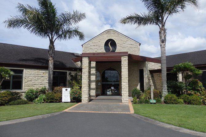 Auckland Scenic Day Tour Full-Day- 8 HOURS - FAQ