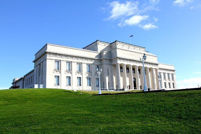 Auckland Sights Exclusive 8 Hour Luxury Day Tour - Key Points