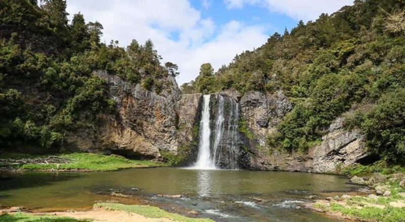 Auckland Waterfall Tour - A Closer Look at the Auckland Waterfall Tour