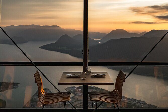 Audio-Guide Bus Tour at Scenic Routes of Åndalsnes to Trollstigen - Exploring Norway’s Majestic Mountains: The Audio-Guide Bus Tour from Åndalsnes