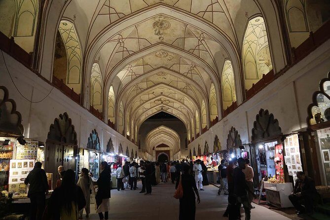 Audio Guided Tour Of Red Fort, Delhi on HopOn India App - Who Should Consider This Tour?