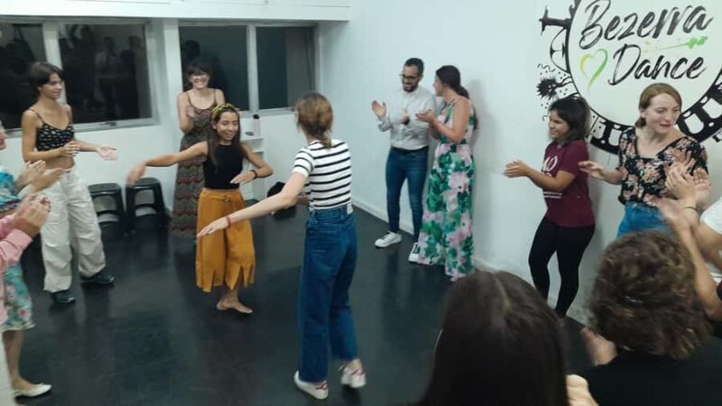 Aula de samba no pé - Bezerra Dance - What to Expect at Bezerra Dance’s Samba Class