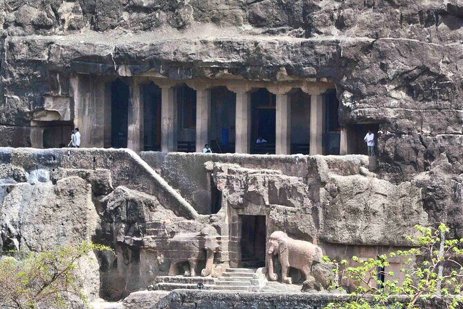 Aurangabad Ajanta & Ellora Caves Same Day Tour - What the Tour Includes and What to Consider