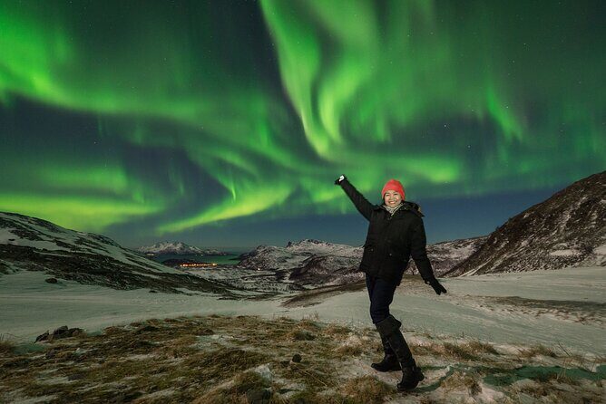 Aurora Chase with professional photographers (Northern Lights) - The Value of the Tour