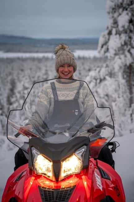 Aurora Hunt on Snowmobile - small groups - Practical Tips for Your Arctic Snowmobile Adventure