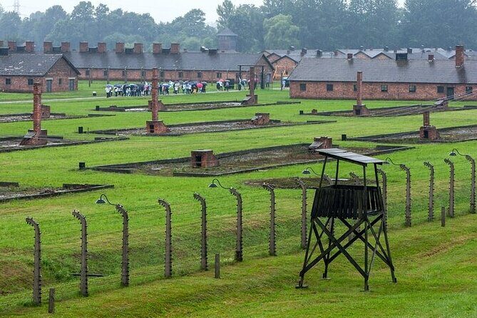 Auschwitz and Birkenau Tour with Hotel Pick up from Krakow - Auschwitz and Birkenau Tour with Hotel Pick-up from Krakow
