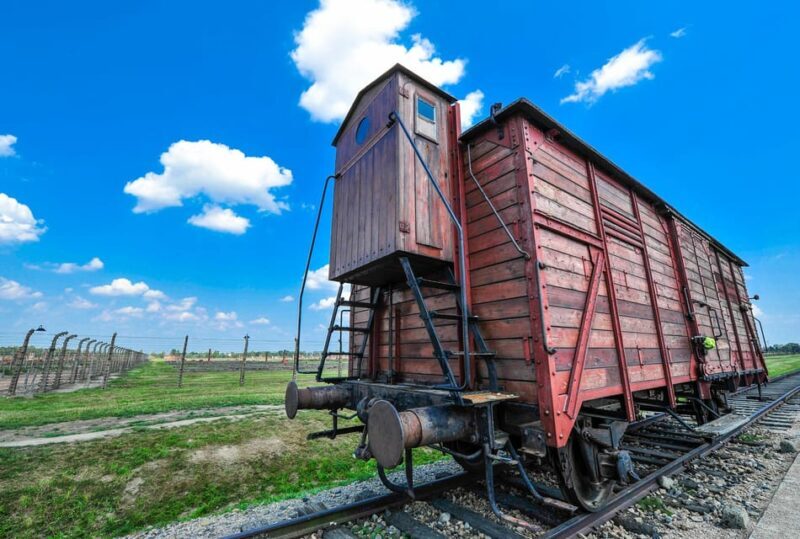 Auschwitz-Birkenau: Guided Tour with Fast Track Ticket - FAQ
