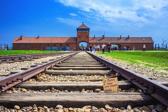 Auschwitz Birkenau Guided tour with transport - The Experience in Detail