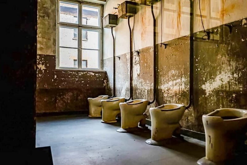 Auschwitz-Birkenau Skip-the-Line Guided Tour - Emotional and Educational Impact