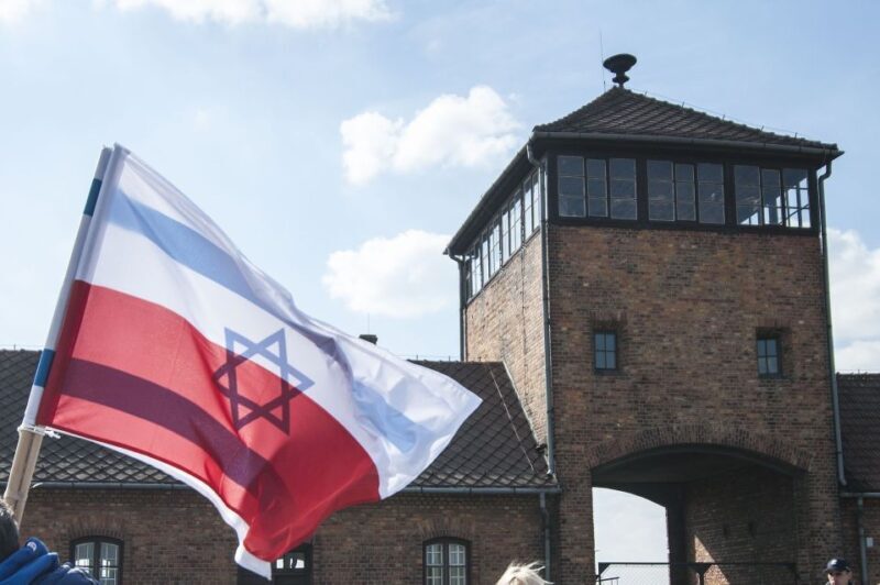 Auschwitz-Birkenau Tour from Katowice with Private Transfers - A Detailed Look at the Auschwitz-Birkenau Tour from Katowice