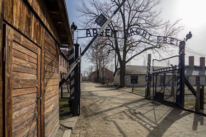 Auschwitz Birkenau Tour with Pickup and Lunch - A Comprehensive Look at the Auschwitz Birkenau Tour