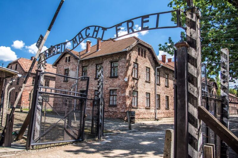 Auschwitz Ticket and Full-Day Tour from Krakow - Auschwitz Ticket and Full-Day Tour from Krakow