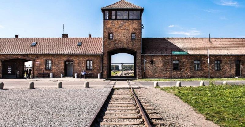 Auschwitz Ticket and Full-Day Tour from Krakow - Key Points