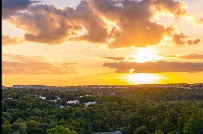 Austin and San Antonio Day Trip with Boat Tour - FAQ