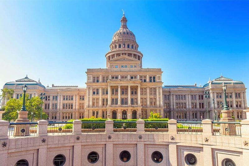 Austin: Downtown Food Tour with 6+ Tastings of Local Flavors - Austin: Downtown Food Tour with 6+ Tastings of Local Flavors