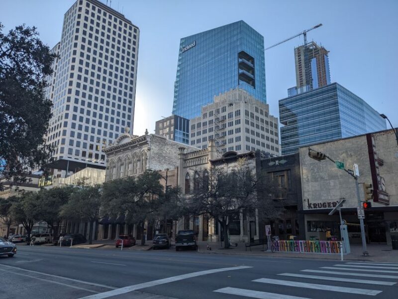 Austin: Downtown History Walking Tour - Exploring the Itinerary: What You’ll See and Hear
