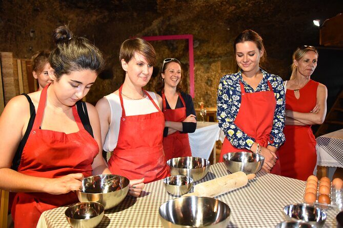 Austrian Apple Strudel Cooking Class including Lunch in Salzburg - Key Points