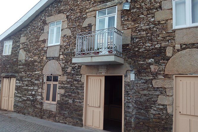 Authentic Douro Valley - small-Group Tour (Max 7) - FAQ