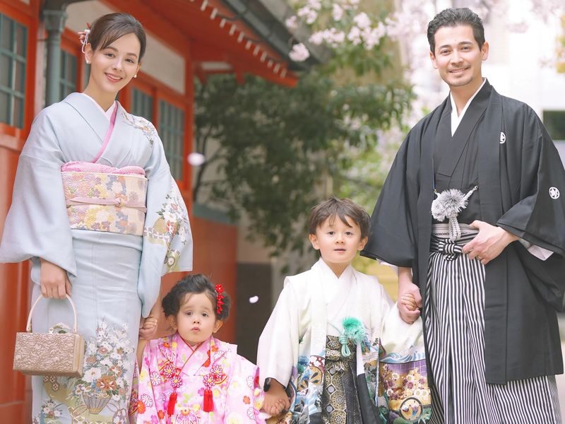 Authentic Japanese Kimono Rental and Photography Experience (Osaka Castle, Namba Shrine, Street Snap Walk) - What the price buys, and what it does not