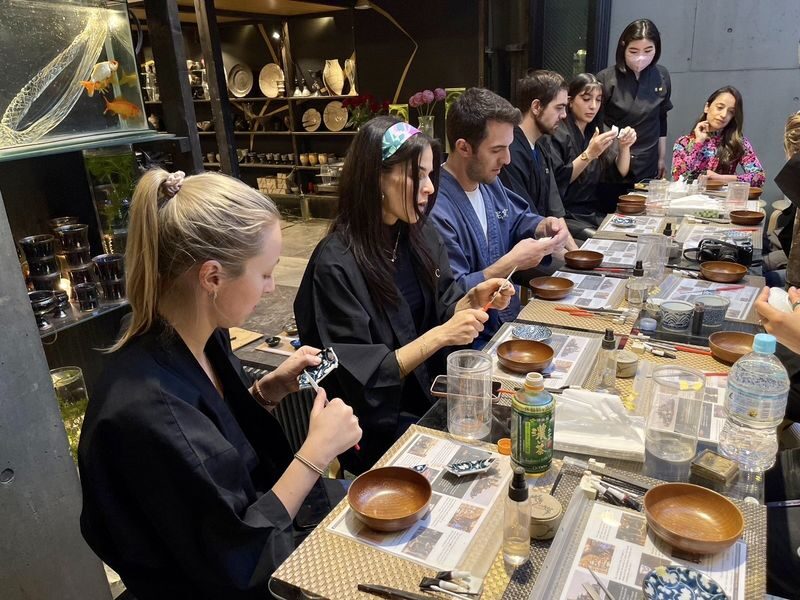 Authentic Kintsugi Workshop: Art of Golden Joinery in Shibuya - Getting there and planning your visit