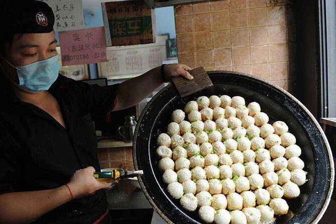 Authentic Local Food Tour in Central Shanghai - The Food: More Than Just Tasting
