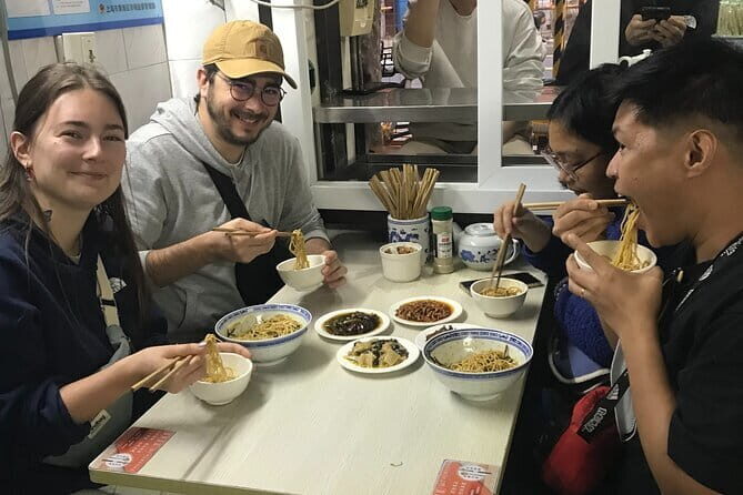 Authentic Local Food Tour In Downtown Shanghai-Tip Based - A Taste of Shanghai: Exploring Downtown Through Food